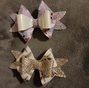 Baby yoda and L.O.L. hairbow